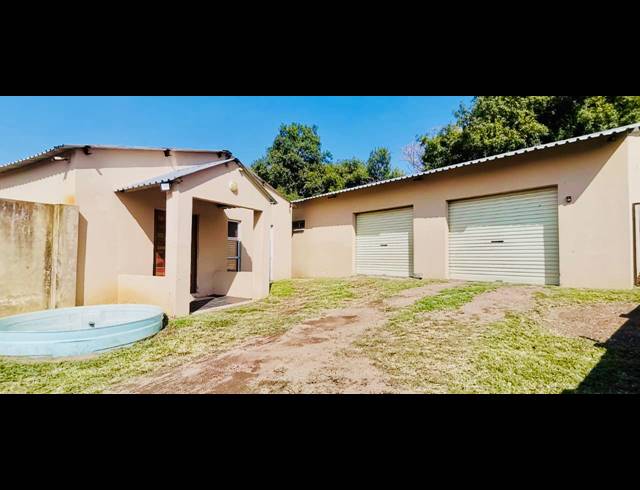 4 BEDROOM HOUSE FOR SALE IN RENSBURG